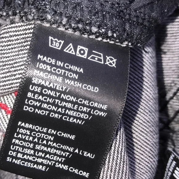 BDG Urban Outfitters black distressed jean skirt - Picture 8 of 9